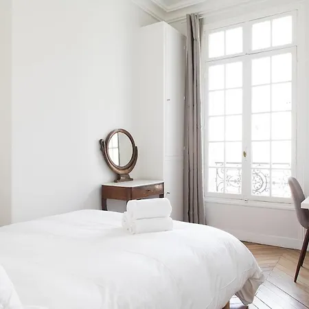 Apartment Private Apartment - Maubourg - Eiffel Tower